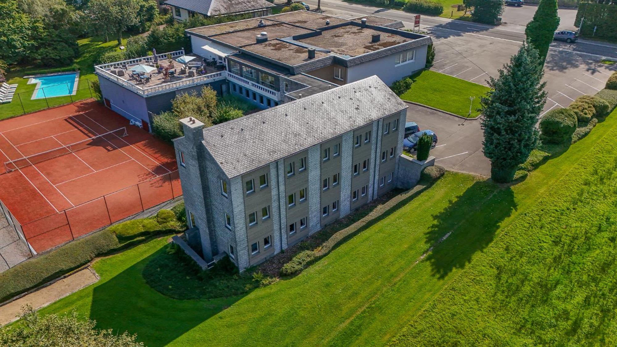 Hotel Hotleu Waimes Luaran gambar