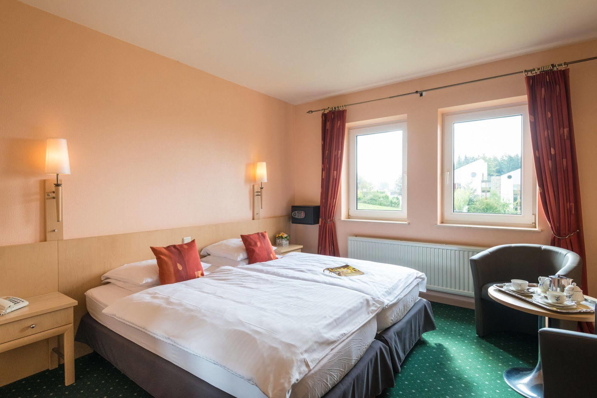 Hotel Hotleu Waimes Luaran gambar